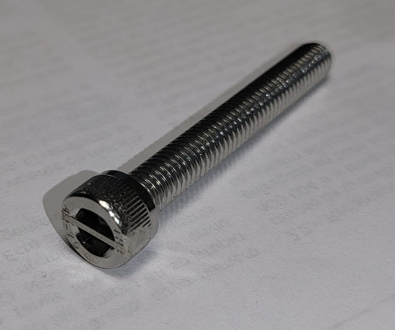 tornillo FORTIS largo para presor central